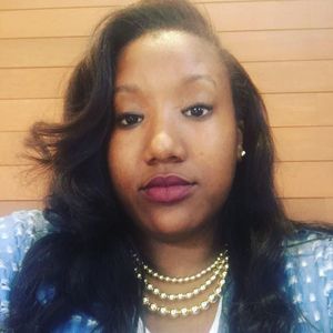 Meet your Posher, Ebonie